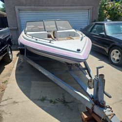 Reinell Boat