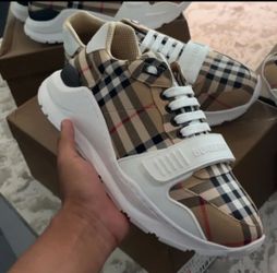 Burberry shoes