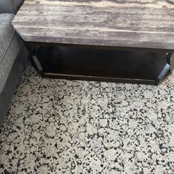 Coffee Table And 2 Lamp Stand 