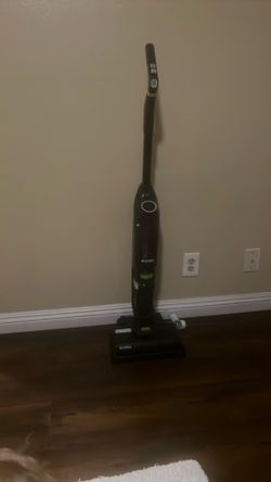 Vacuum cleaner eureka