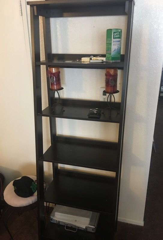 6 shelf leaning bookshelf