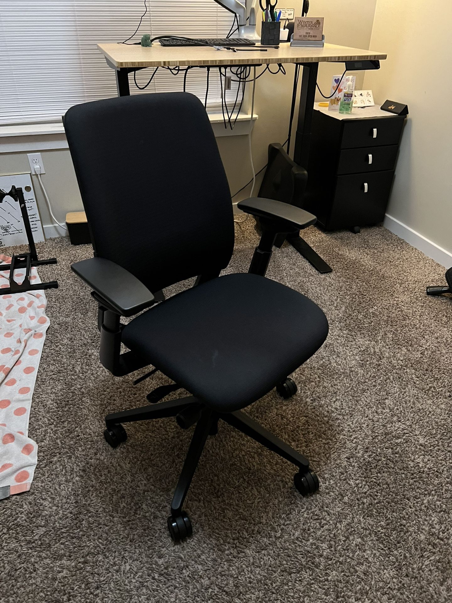 Steelcase Amia - SELLING 2