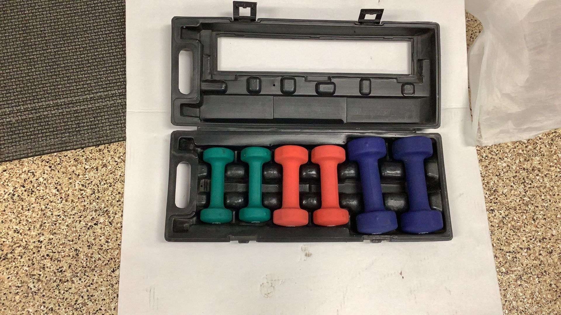 Weight Set Includes
