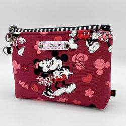 Zipper pouch – Disney Mickey & Minnie Love