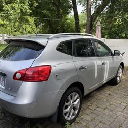 Nissan Rogue Sl AWD
