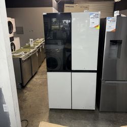 Samsung - Bespoke 29 Cu Ft 4-Door Flex French Door Refrigerator With See Thru Glass And Beverage Center In White Glass 
