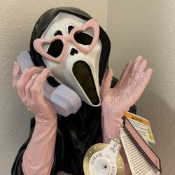 GHOSTFACE LED STATUE