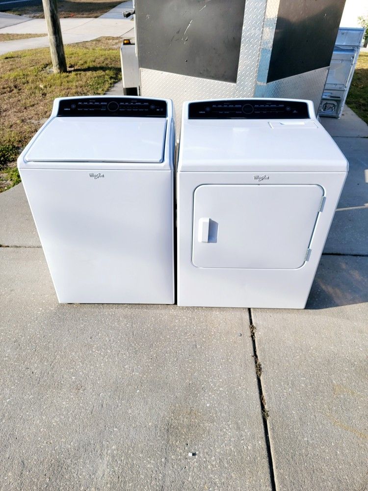 FREE DELIVERY! Large Capacity Whirlpool Washer And Dryer 