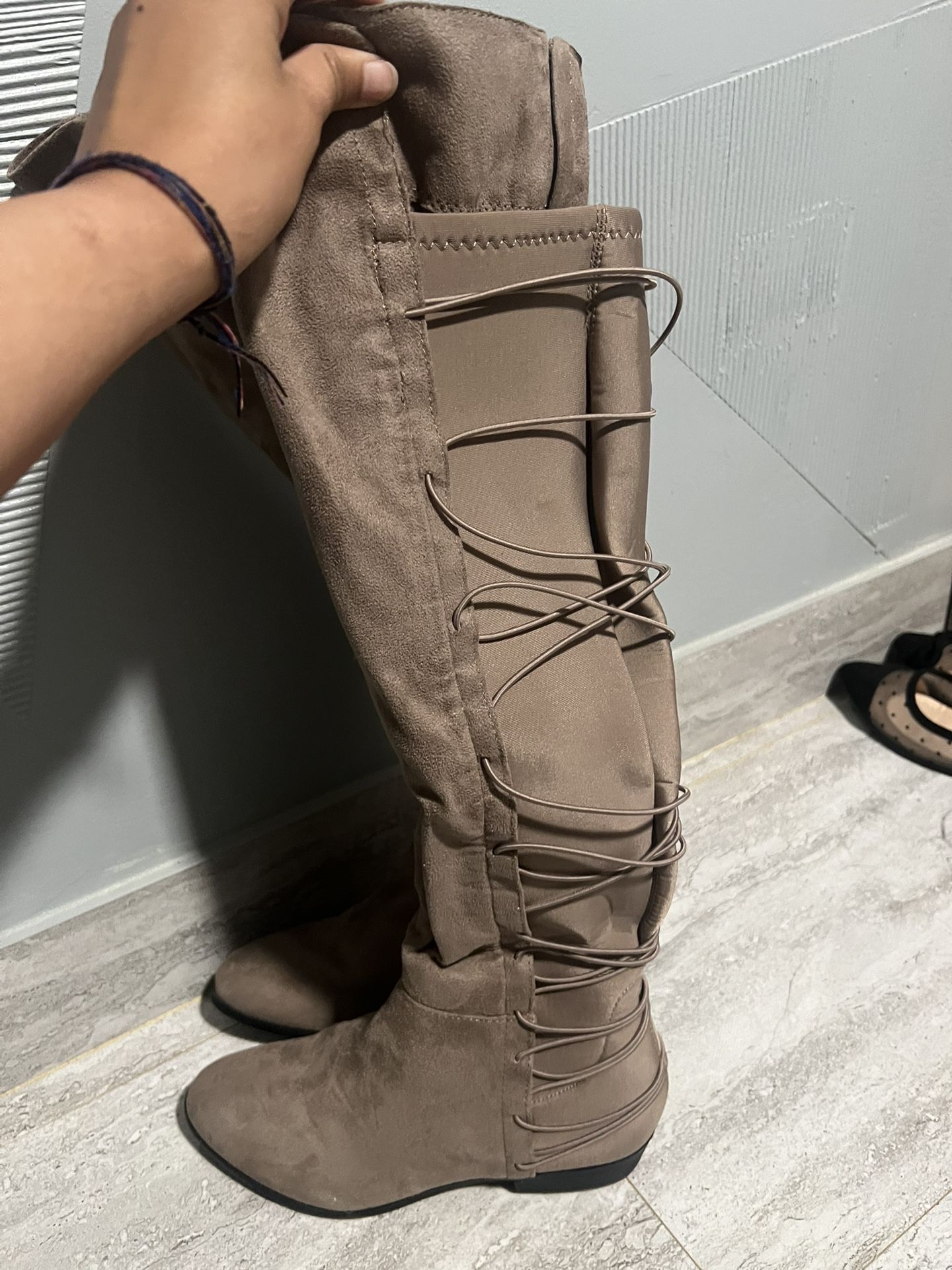 Schutz Talia Mouse Lace Up Boots Sexy Riding Tall Knee High Suede Gray Taupe