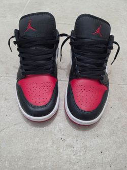 Jordan 1 Retro Size 9M