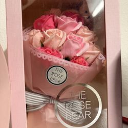The Rose Bear Pink Flower Bouquet 