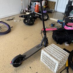 VOLPAM ELECTRIC SCOOTER