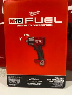 MILWAUKEE FUEL 1/2 MID TORQUE IMPACT WRENCH