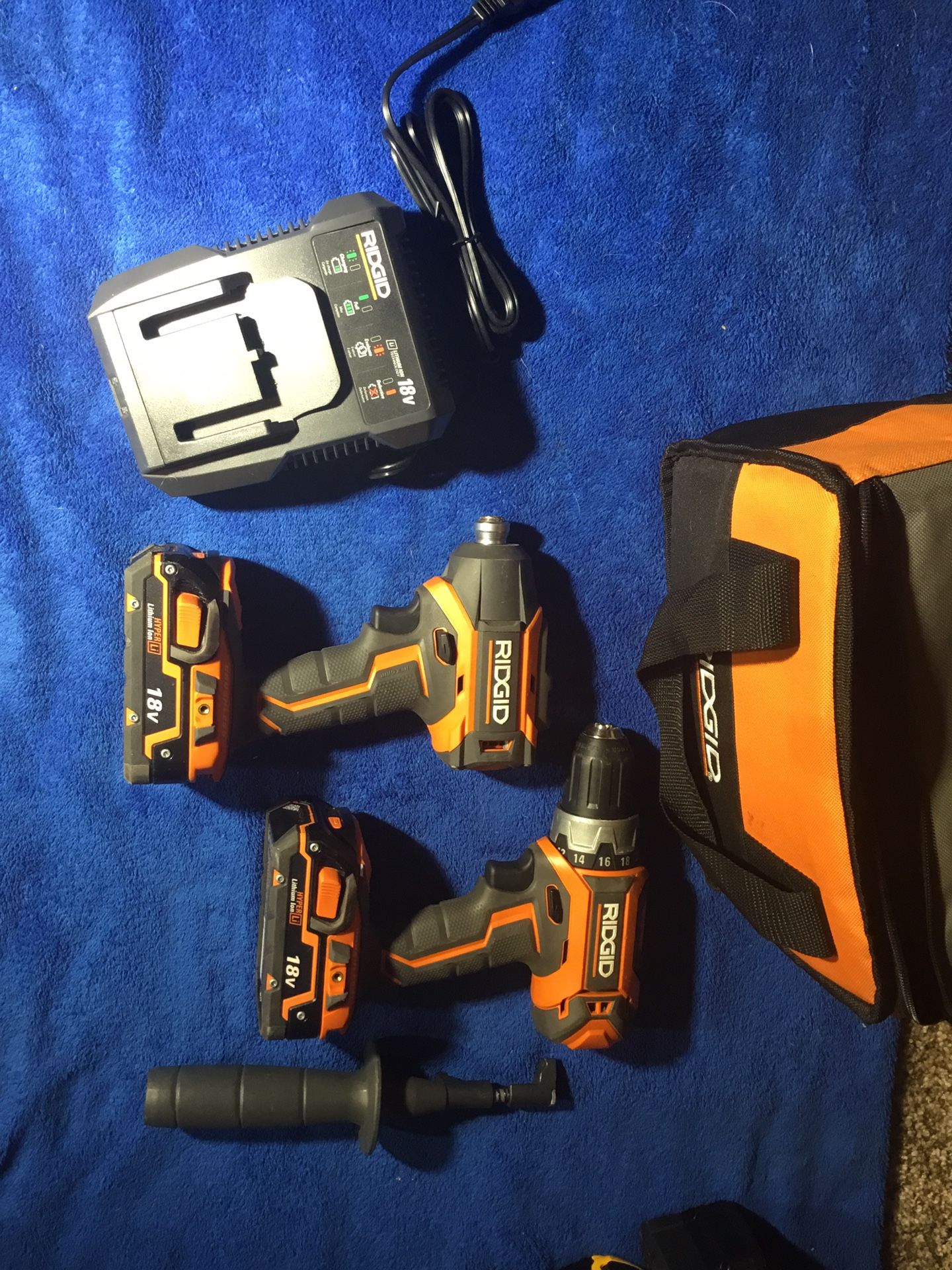Ridgid Like NEW 18V Brushless Impact & Drill SET with 2 Batteries, Charger & Bag! ALL for 105 tomorrow (Sat) π₯π₯ππ½ππ½βοΈβοΈ