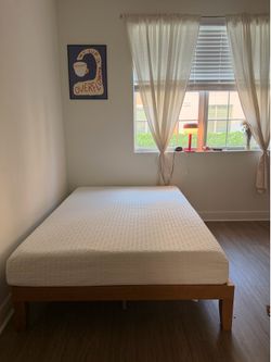 Bed frame and mattress set