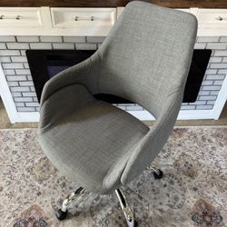 BRAND NEW**Flash Furniture Barrel Style Madrid Upholstered Mid-Back Chair in Light Gray Fabric