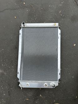 Aluminum Radiator 1980-1993 Ford Mustang Mercury Cougar Fairmont Thunderbird AT MT 3Rows Oil Cooler