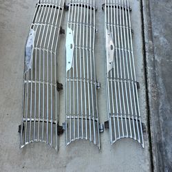 1961 IMPALA GRILL