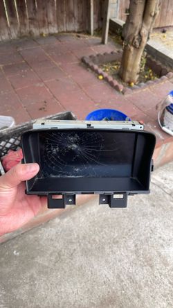 Chevy Cruze Original Stereo Screen