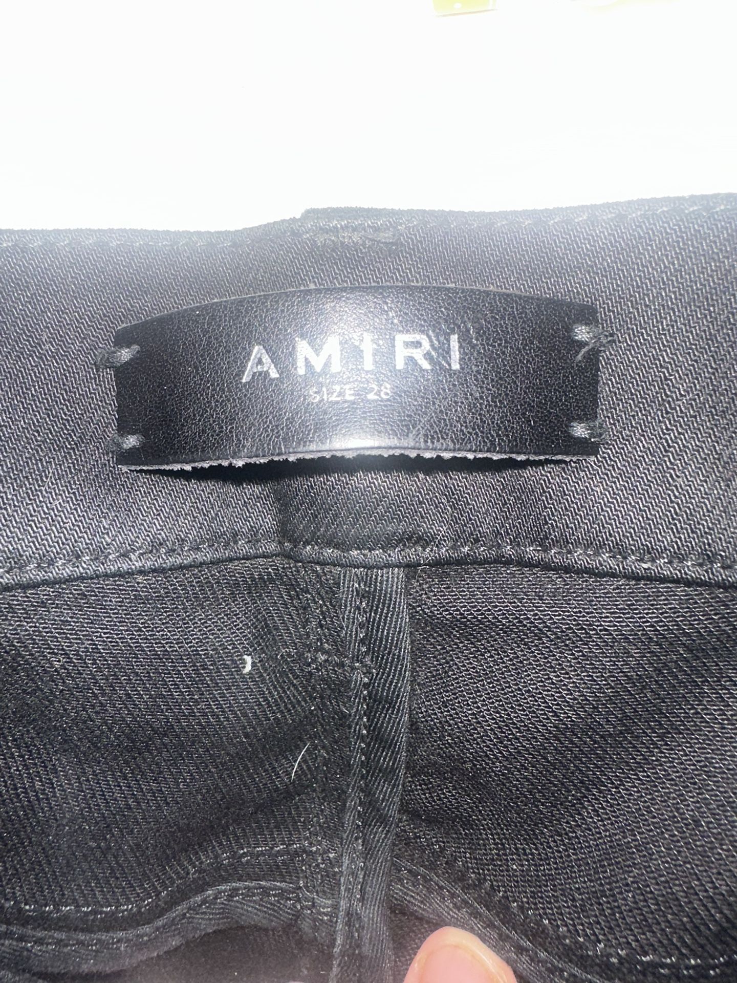 Size 28 Black Amiris