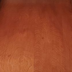 Solid oak End table / Side Table Excellent Condition $100