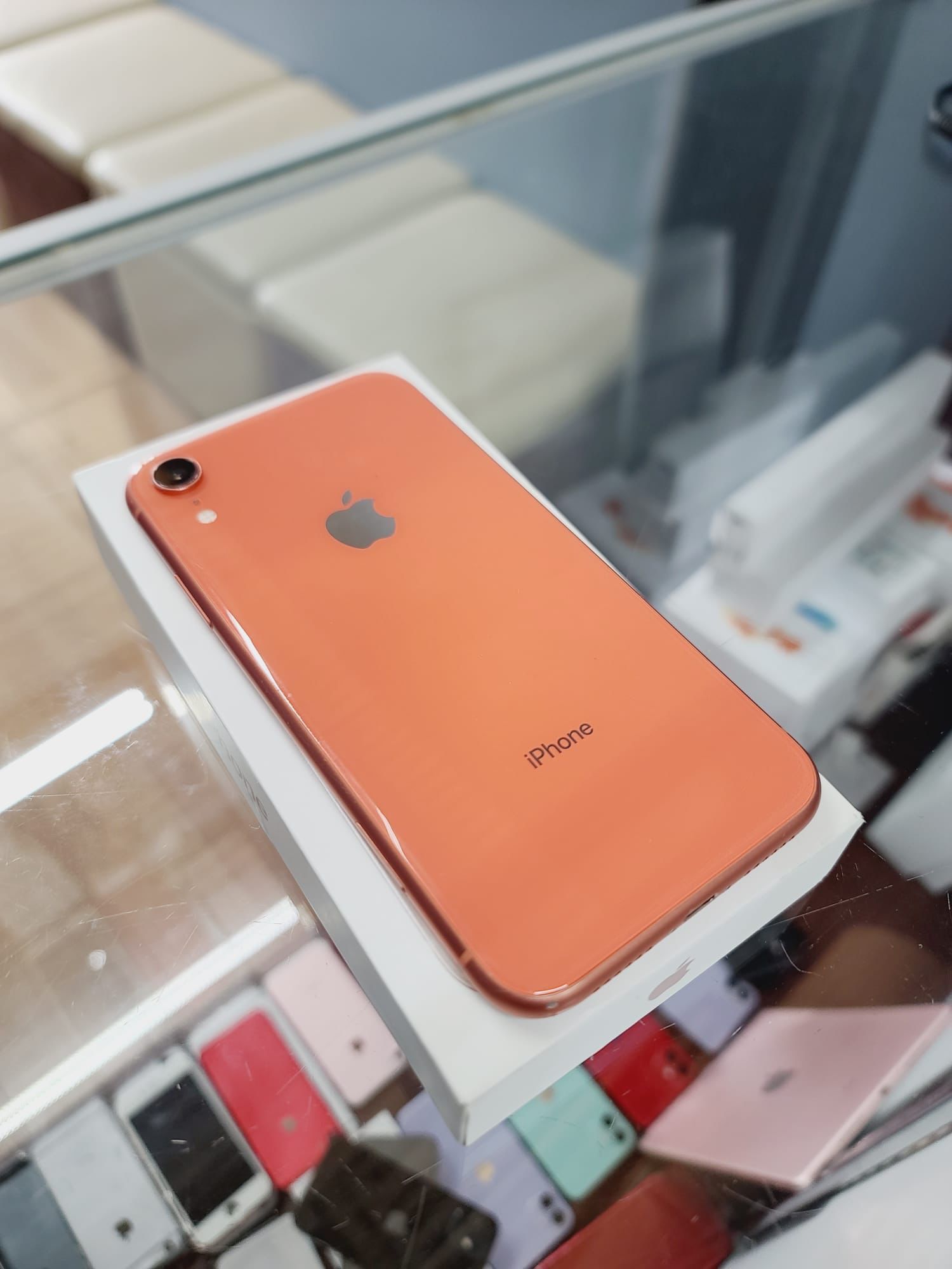 iPhone XR Orange 