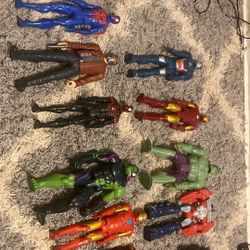 Action Figures 