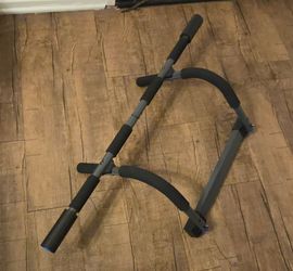 Pull Up Bar Doorway
