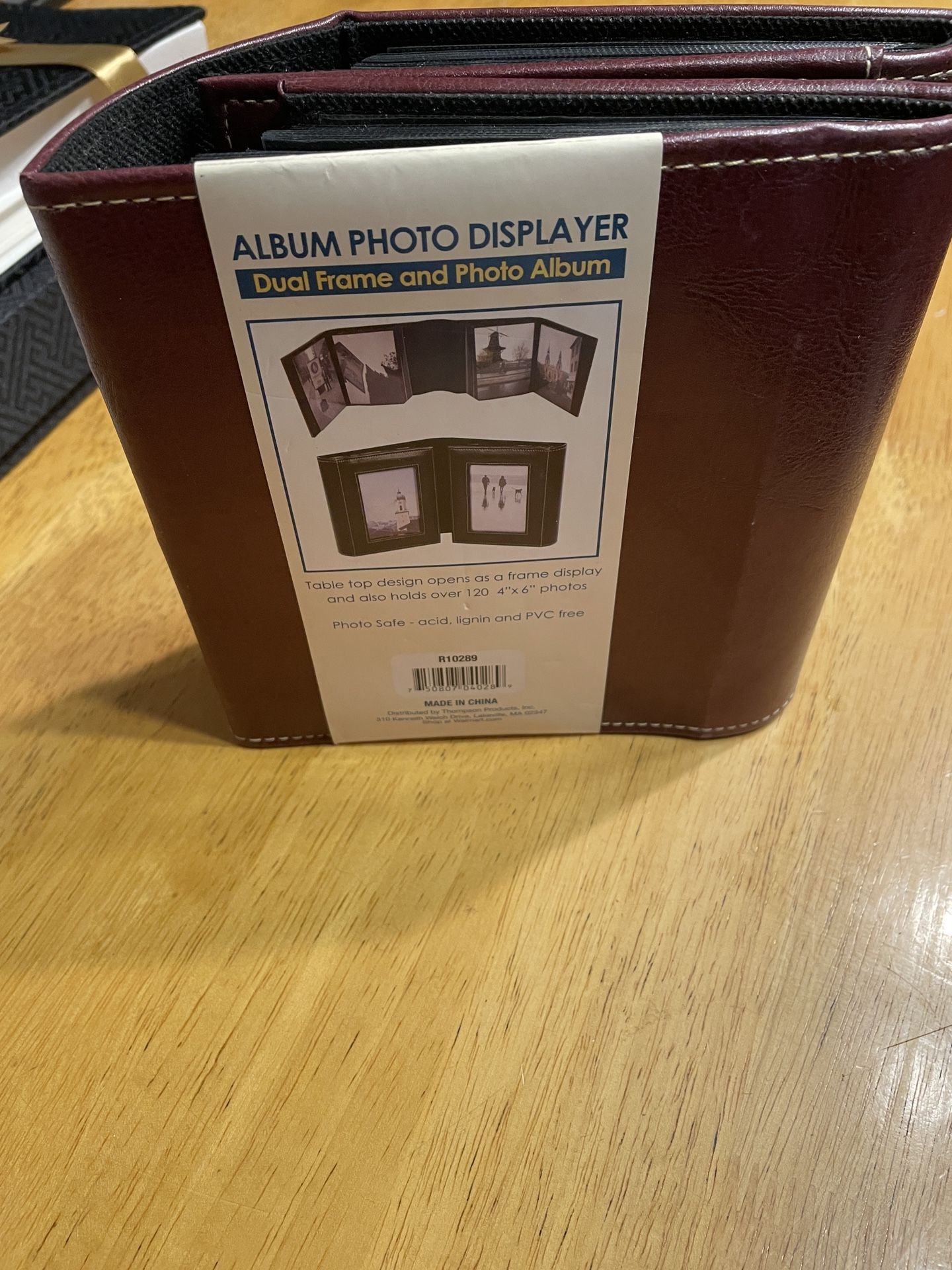 Album photo displayer $8