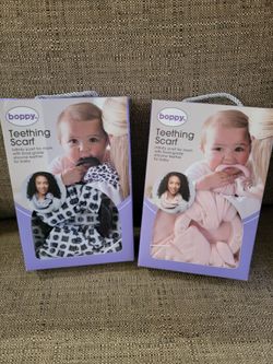 Boppy teething scarfs