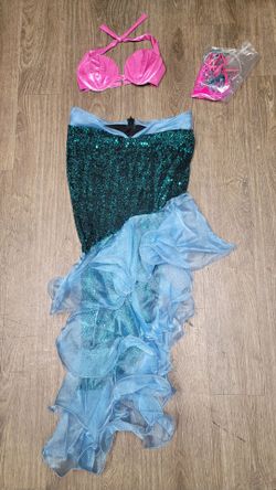 Women's mermaid, Halloween costume. Top size XS and skirt size Med