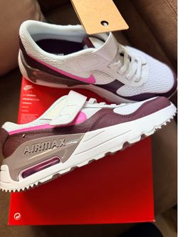 Youth shoes size 3y