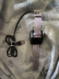 Barely Used Fitbit Versa Lite