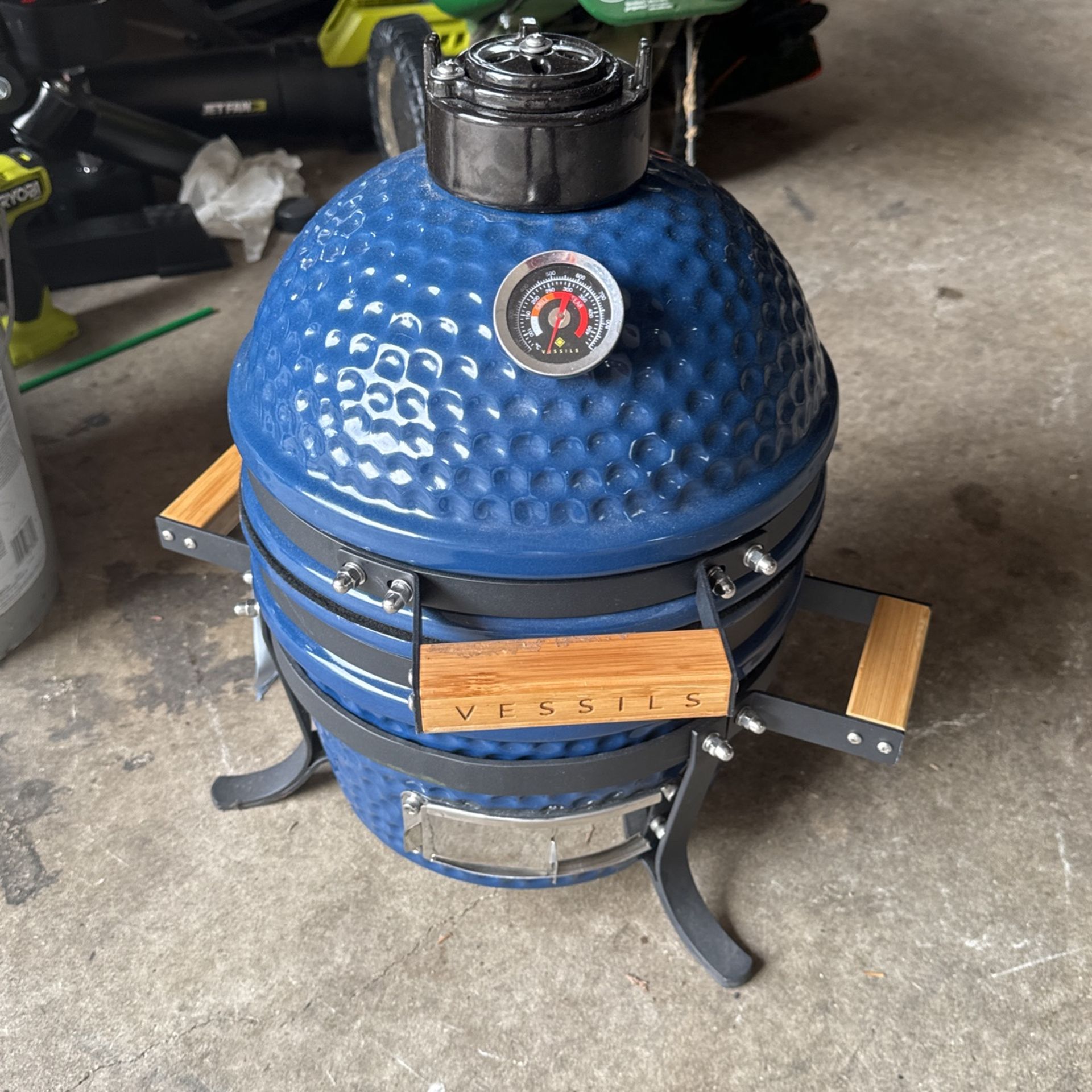 Vessils Kamado Style 13”BBQ Ceramic Grill