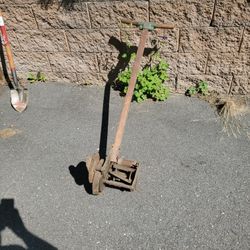 Antique Edger 