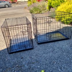2 Collapsible Kennels