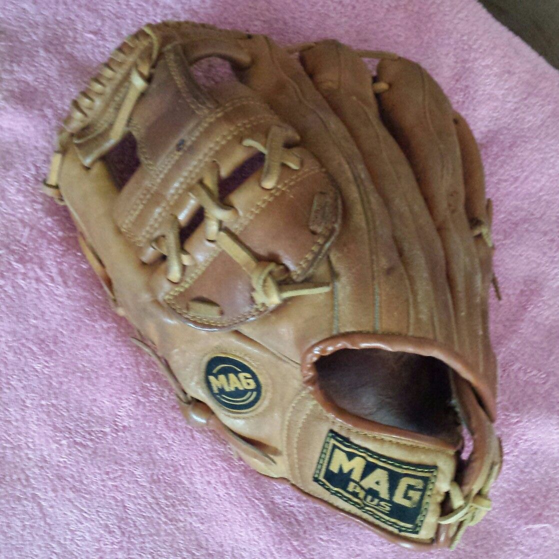 MAG Plus Softball Glove MP-2997 (LH Throwing)