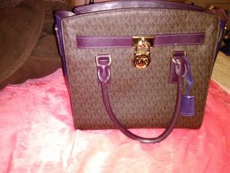 Like New Michael Kors Bag