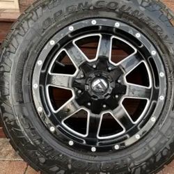 Fuel Rims Method Wheels Off Road Tacoma Titan Ram F-150 Tundra Tahoe 4Runner Silverado Yukon Sierra Escalade Pro Comp KMC Sahara JK Wrangler