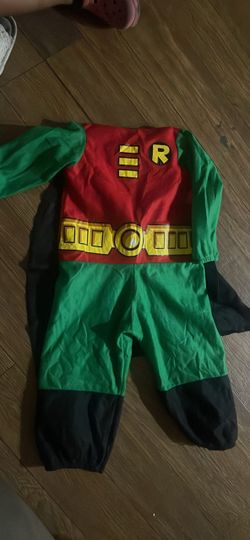 Robin Halloween costume