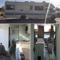 *RUNS* 1993 Jamboree Special E350 Class C Motorhome