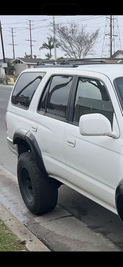 1(contact info removed) 1(contact info removed) 2000 2001 2002 Toyota 4Runner fender flare oem