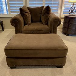 Z Gallerie Z Panache Oversized Chair and Ottoman