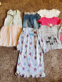 SIZE 5/5T LITTLE GIRLS Clothes Bundle: Dress, Frozen PJ, Shirts, Jeans