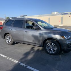 2018 Nissan Pathfinder