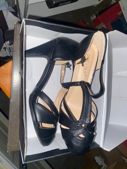 Size 8.5 women heel