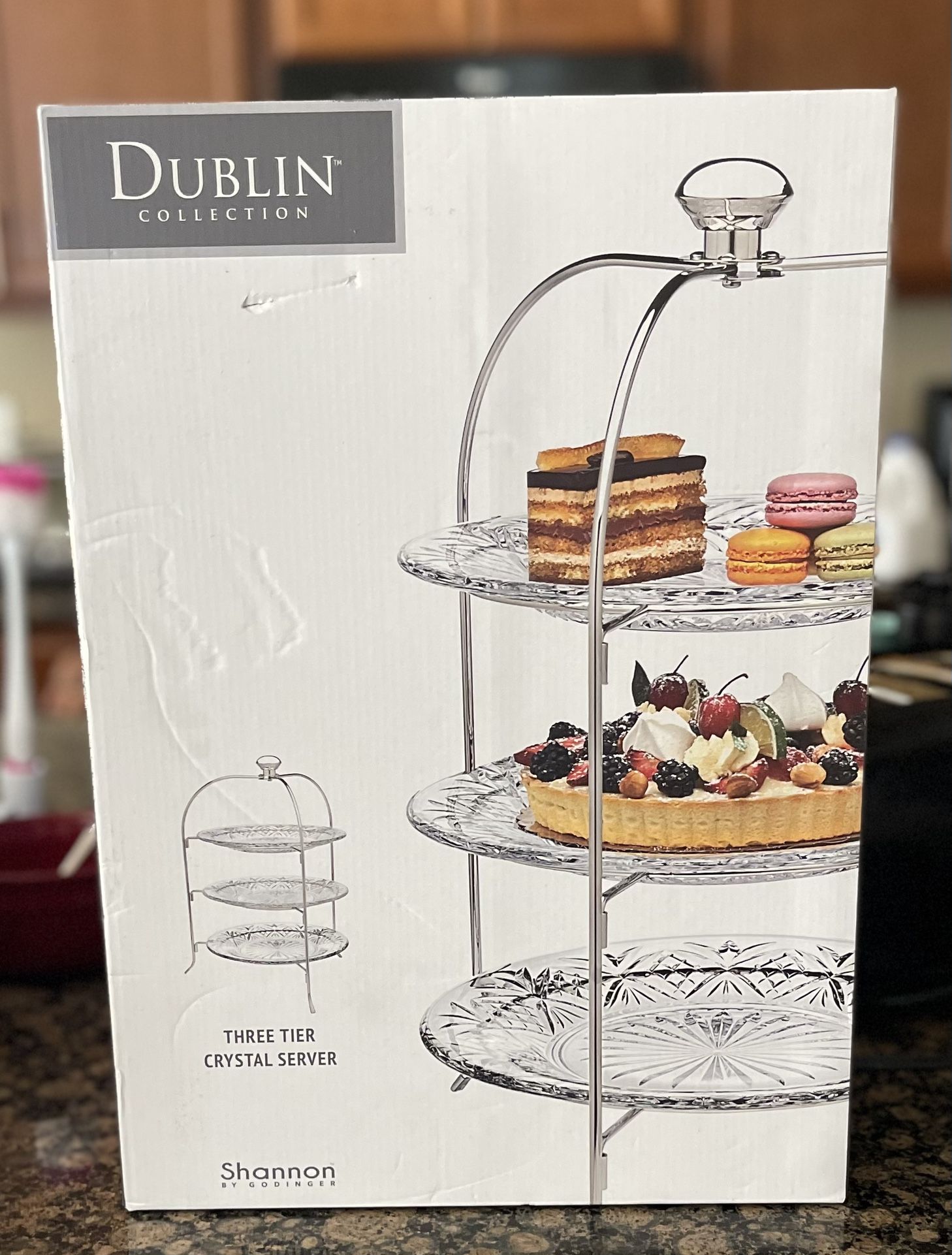 Dublin Collection 3 Tier Crystal Server