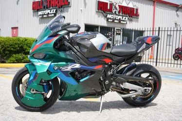 2024 BMW M1000RR M COMPETITION (CARBON WHEELS)