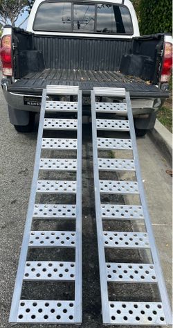 Rockland Straight Aluminum 2-Loading Ramp, 77'' x 13'', 1250 LBS Capacity Sturdy Construction Portable Ramp with for Motorcyc