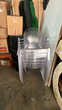 Clear acrylic chairs with arms